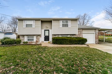 11305 Angelina Rd Hillview, KY 40229